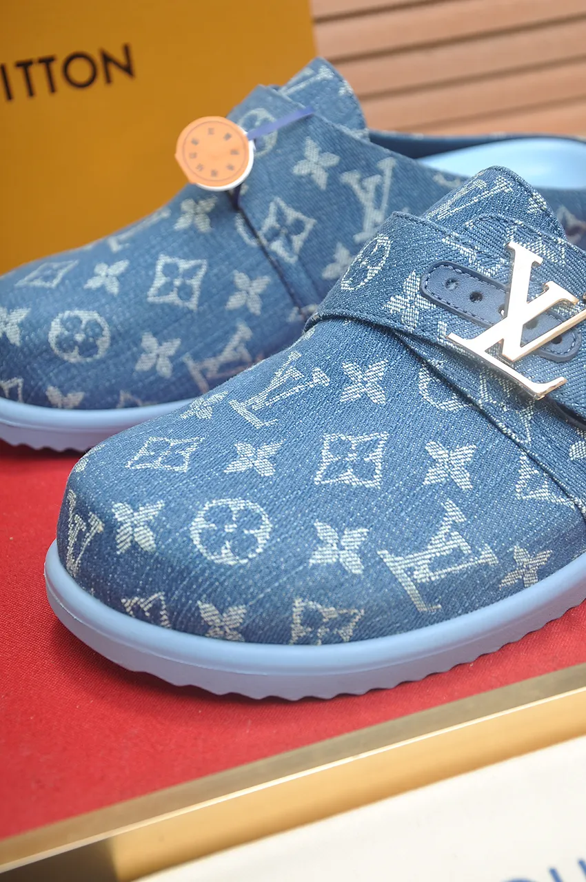 Men's men's shoes 💰520💶[LOUIS VUITTON] (cowhide lining) new style 🍀LV Louis Vuitton * - top version of LV classic semi-slip trendy shoes! Made of imported original cow suede cowhide, with a first layer of comfortable cowhide lining inside! Original wear-resistant rubber outsole! High quality products! Code number 38-45 (45 customized)